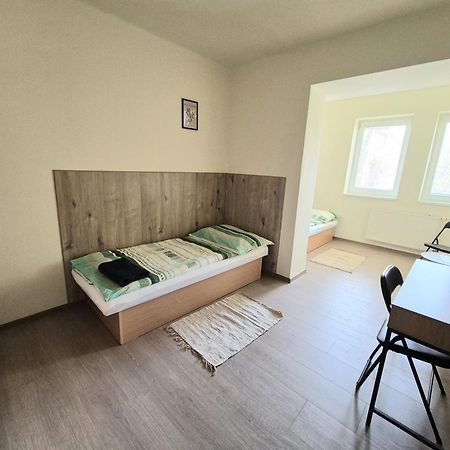 Danubius Szálló Komárno Exterior foto